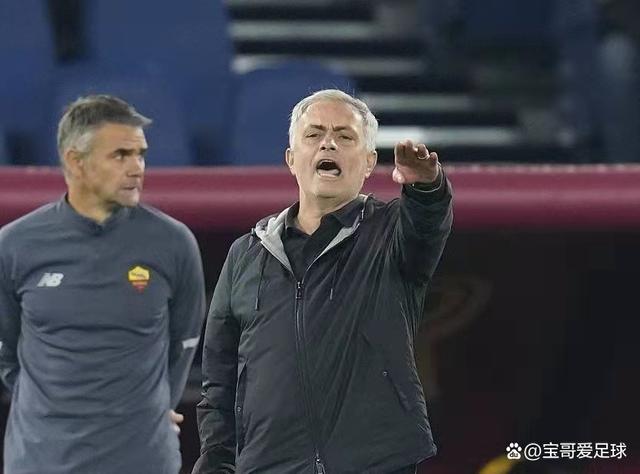 集结日体能课后，波尔图调整名单备战意大利杯，更衣室稳定，纪律约束更严格